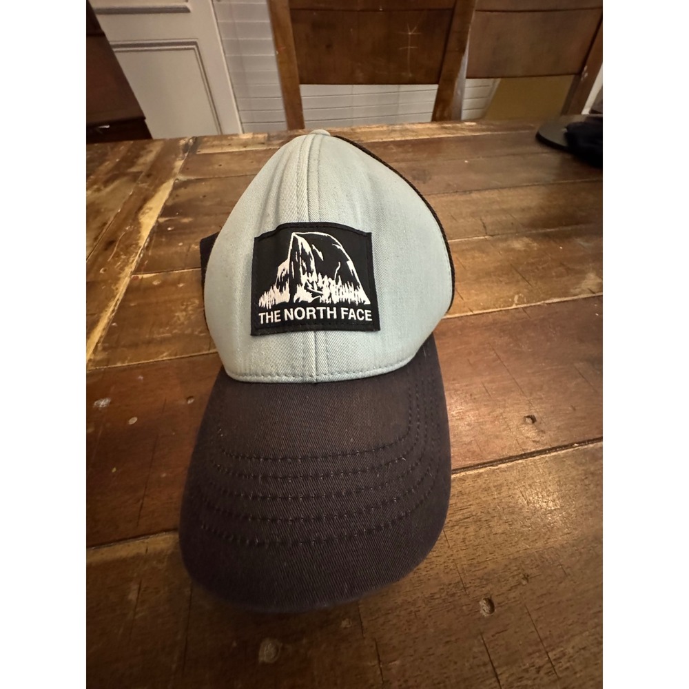 The North Face Mudder Trucker Hat Blue Navy Mesh Back Flexfit Mountain Patch Cap